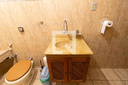 Casa à venda com 220m², 3 quartos e 2 vagas Casa à venda com 220m², 3 quartos e 2 vagasBanheiro 1 - Torneira