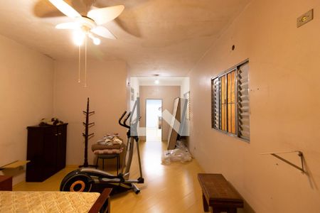 Casa à venda com 220m², 3 quartos e 2 vagas Casa à venda com 220m², 3 quartos e 2 vagasQuarto 2