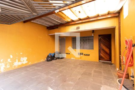 Casa à venda com 220m², 3 quartos e 2 vagas Casa à venda com 220m², 3 quartos e 2 vagasGaragem