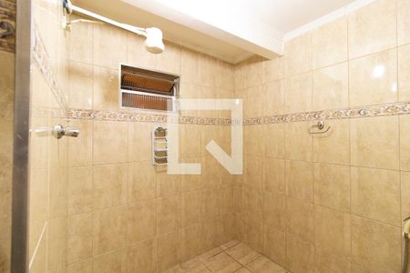 Casa à venda com 220m², 3 quartos e 2 vagas Casa à venda com 220m², 3 quartos e 2 vagasBanheiro 2