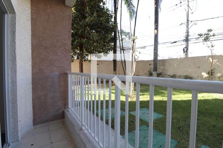 Sacada da Sala de apartamento para alugar com 2 quartos, 45m² em Vila Augusta, Guarulhos