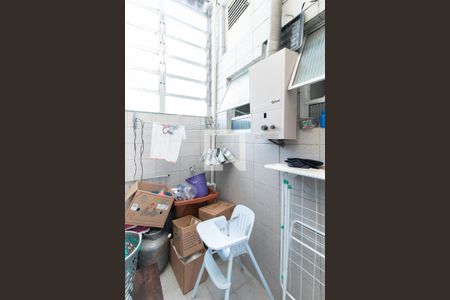 Casa à venda com 315m², 5 quartos e 3 vagasCozinha e Área de Serviço 2