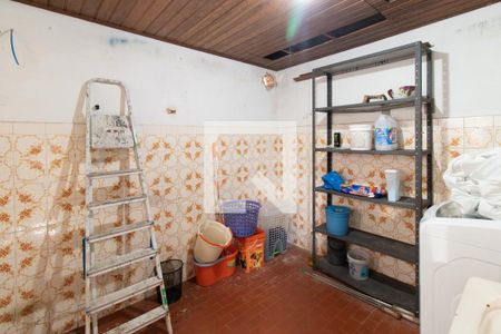 Casa à venda com 315m², 5 quartos e 3 vagasLavanderia