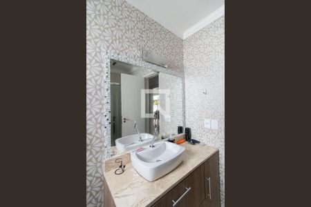 Casa à venda com 315m², 5 quartos e 3 vagasBanheiro Corredor