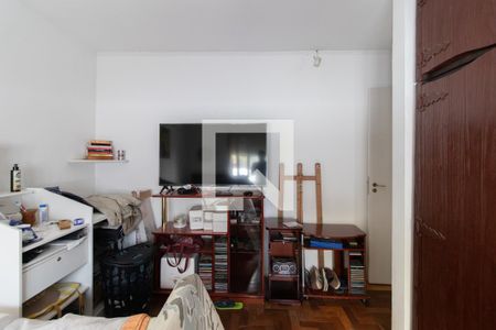 Casa à venda com 315m², 5 quartos e 3 vagasQuarto 2