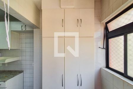 Apartamento à venda com 60m², 2 quartos e 1 vaga Apartamento à venda com 60m², 2 quartos e 1 vagaÁrea de Serviço