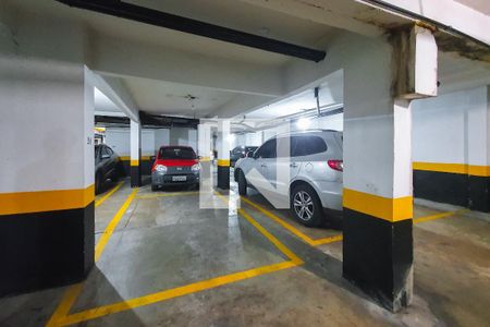 Apartamento à venda com 60m², 2 quartos e 1 vaga Apartamento à venda com 60m², 2 quartos e 1 vagaGaragem