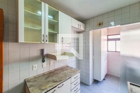 Apartamento à venda com 60m², 2 quartos e 1 vaga Apartamento à venda com 60m², 2 quartos e 1 vagaCozinha