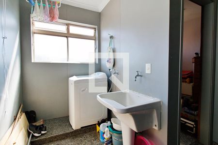 Apartamento à venda com 198m², 4 quartos e 4 vagasÁrea de Serviço