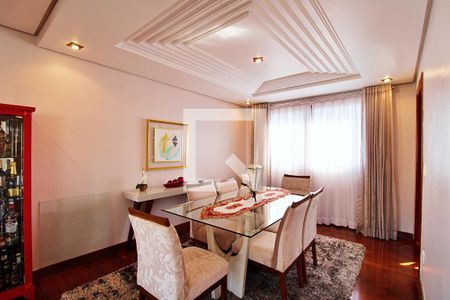 Apartamento à venda com 198m², 4 quartos e 4 vagasSala