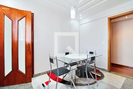 Apartamento à venda com 198m², 4 quartos e 4 vagasCopa