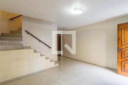 Sala de casa para alugar com 2 quartos, 220m² em Freguesia (jacarepaguá), Rio de Janeiro