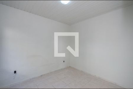 Quarto de casa para alugar com 1 quarto, 60m² em Carlos Prates, Belo Horizonte