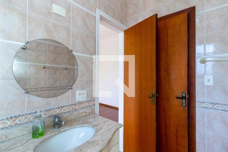 Casa à venda com 100m², 4 quartos e 1 vagaBanheiro da Suíte 3