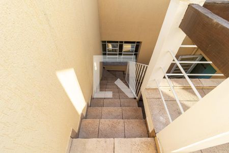 Casa à venda com 100m², 4 quartos e 1 vagaEscada