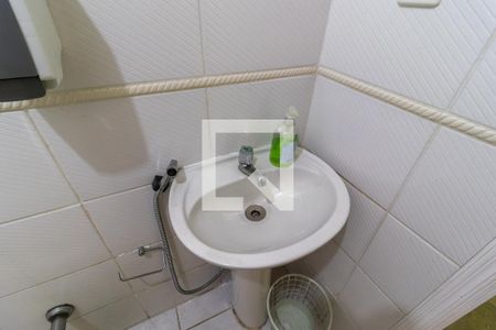 Casa à venda com 100m², 4 quartos e 1 vagaBanheiro da Suíte 4