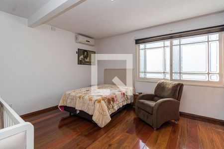 Suite de casa à venda com 4 quartos, 300m² em Parque Santa Fé, Porto Alegre