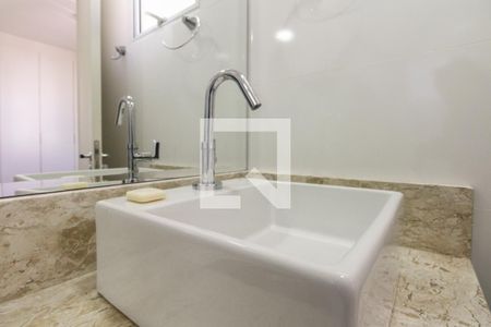 Apartamento à venda com 33m², 1 quarto e sem vaga Apartamento à venda com 33m², 1 quarto e sem vagaBanheiro