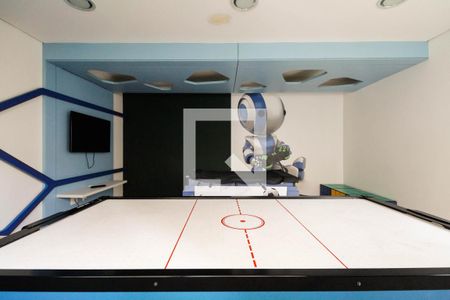 Apartamento à venda com 33m², 1 quarto e sem vaga Apartamento à venda com 33m², 1 quarto e sem vagaSalão de jogos