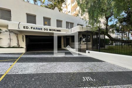 Apartamento para alugar com 240m², 4 quartos e 4 vagas Apartamento para alugar com 240m², 4 quartos e 4 vagasEntrada