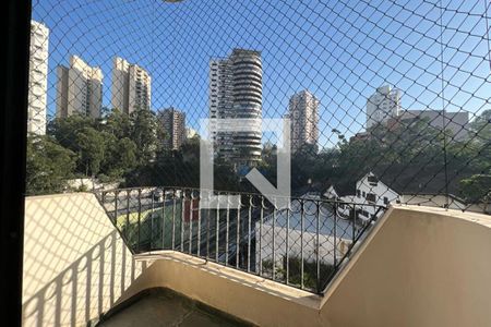 Apartamento para alugar com 240m², 4 quartos e 4 vagas Apartamento para alugar com 240m², 4 quartos e 4 vagasSuíte 2 - Sacada