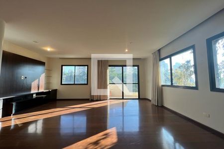 Apartamento para alugar com 240m², 4 quartos e 4 vagas Apartamento para alugar com 240m², 4 quartos e 4 vagasSala
