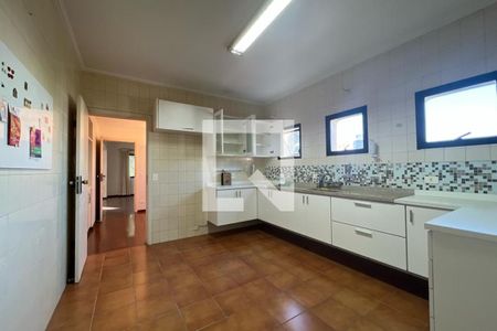 Apartamento para alugar com 240m², 4 quartos e 4 vagas Apartamento para alugar com 240m², 4 quartos e 4 vagasCozinha