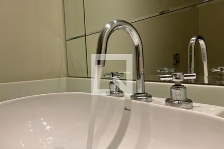 Apartamento para alugar com 240m², 4 quartos e 4 vagas Apartamento para alugar com 240m², 4 quartos e 4 vagasBanheiro - Torneira