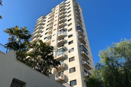 Apartamento para alugar com 240m², 4 quartos e 4 vagas Apartamento para alugar com 240m², 4 quartos e 4 vagasFachada