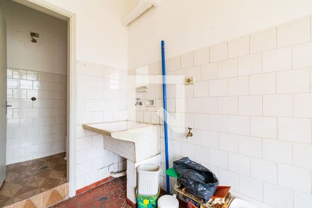 Casa à venda com 120m², 2 quartos e 2 vagas Casa à venda com 120m², 2 quartos e 2 vagasLavanderia 2