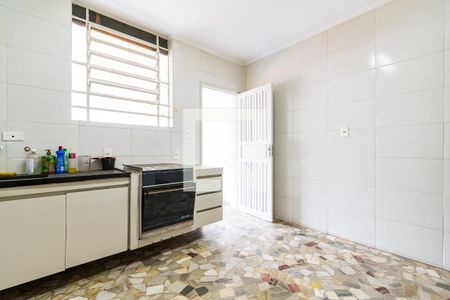 Casa à venda com 120m², 2 quartos e 2 vagas Casa à venda com 120m², 2 quartos e 2 vagasCozinha