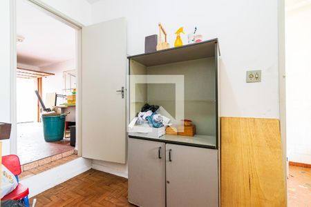 Casa à venda com 120m², 2 quartos e 2 vagas Casa à venda com 120m², 2 quartos e 2 vagasQuarto de Serviço