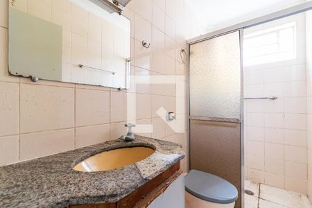 Banheiro Social de casa à venda com 2 quartos, 120m² em Jabaquara, São Paulo
