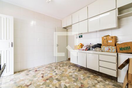 Casa à venda com 120m², 2 quartos e 2 vagas Casa à venda com 120m², 2 quartos e 2 vagasCozinha