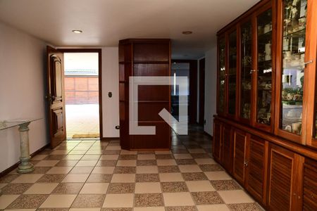 Hall de Entrada de casa de condomínio para alugar com 6 quartos, 600m² em Jardim Passargada I, Cotia