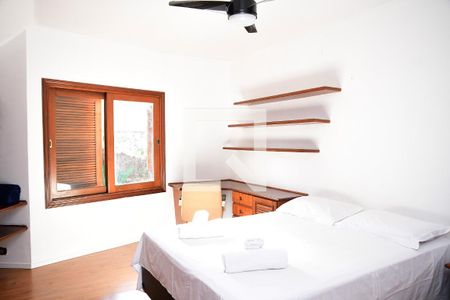 Casa de condomínio para alugar com 600m², 6 quartos e sem vaga Casa de condomínio para alugar com 600m², 6 quartos e sem vagaSuíte 1