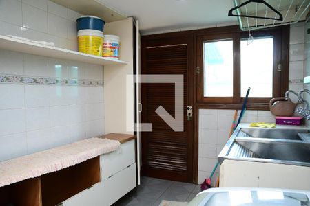 Casa de condomínio para alugar com 600m², 6 quartos e sem vaga Casa de condomínio para alugar com 600m², 6 quartos e sem vagaLavanderia