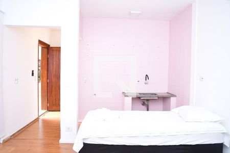 Casa de condomínio para alugar com 600m², 6 quartos e sem vaga Casa de condomínio para alugar com 600m², 6 quartos e sem vagaQuarto externo 1