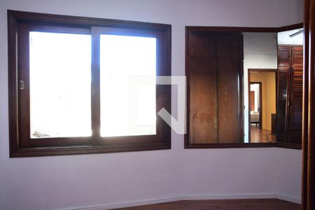 Casa de condomínio para alugar com 600m², 6 quartos e sem vaga Casa de condomínio para alugar com 600m², 6 quartos e sem vagaCloset da suíte 2