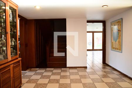Hall de Entrada de casa de condomínio para alugar com 6 quartos, 600m² em Jardim Passargada I, Cotia
