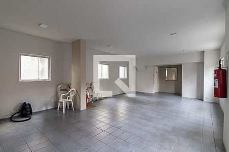 Apartamento à venda com 50m², 1 quarto e sem vagaÁrea comum - Salão de festas