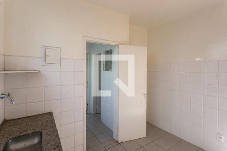 Cozinha de apartamento para alugar com 3 quartos, 80m² em Bonfim, Belo Horizonte
