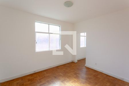 Sala de apartamento à venda com 3 quartos, 80m² em Bonfim, Belo Horizonte
