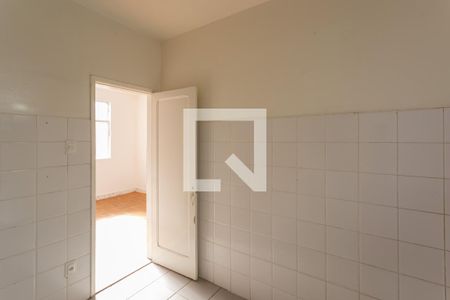 Cozinha de apartamento para alugar com 3 quartos, 80m² em Bonfim, Belo Horizonte