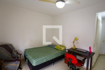 Apartamento à venda com 196m², 4 quartos e 3 vagas Apartamento à venda com 196m², 4 quartos e 3 vagasSuíte 2