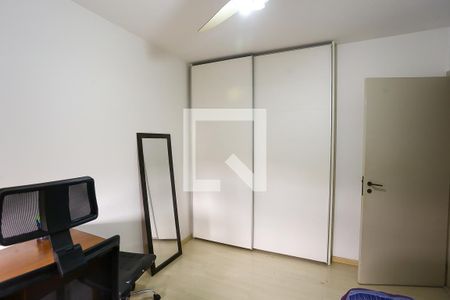 Apartamento à venda com 196m², 4 quartos e 3 vagas Apartamento à venda com 196m², 4 quartos e 3 vagasSuíte
