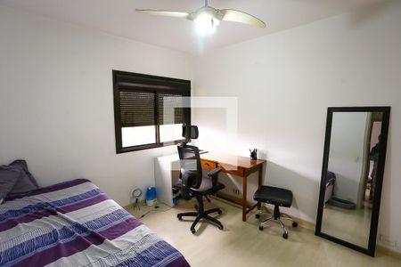 Apartamento à venda com 196m², 4 quartos e 3 vagas Apartamento à venda com 196m², 4 quartos e 3 vagasSuíte