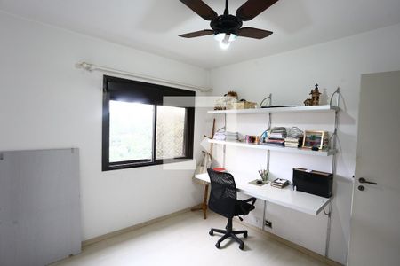 Apartamento à venda com 196m², 4 quartos e 3 vagas Apartamento à venda com 196m², 4 quartos e 3 vagasSuíte 3