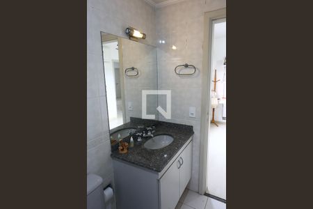 Apartamento à venda com 196m², 4 quartos e 3 vagas Apartamento à venda com 196m², 4 quartos e 3 vagasSuíte 3 banheiro