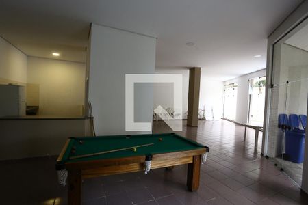 Apartamento à venda com 196m², 4 quartos e 3 vagas Apartamento à venda com 196m², 4 quartos e 3 vagasÁrea comum